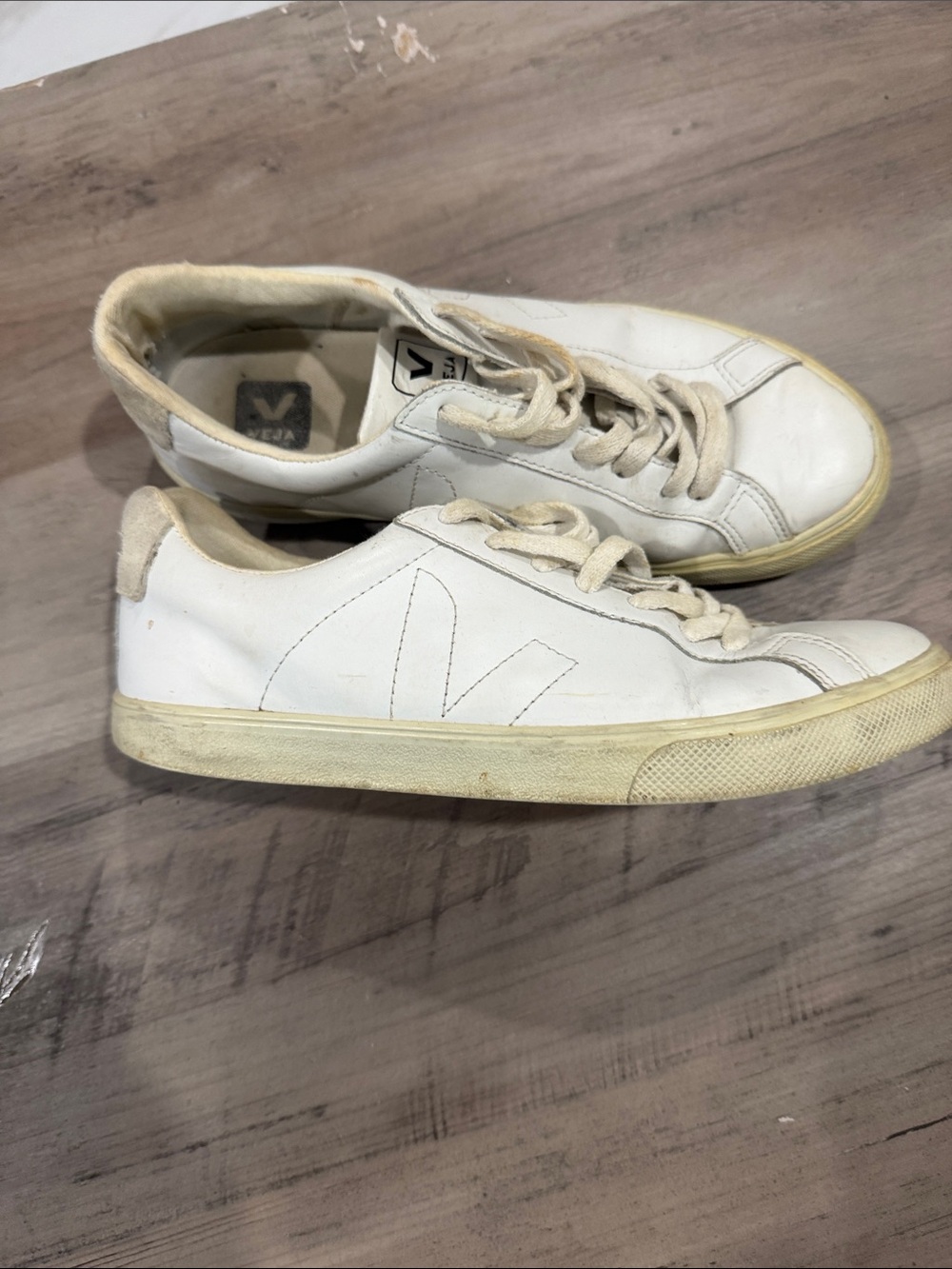 Veja White and Cream Low-Top Sneakers